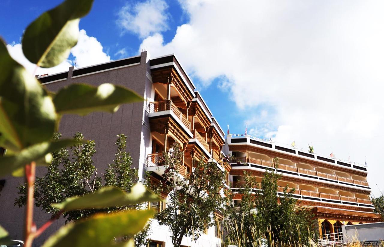 Hotel The Grand Khasdan Leh Exterior photo