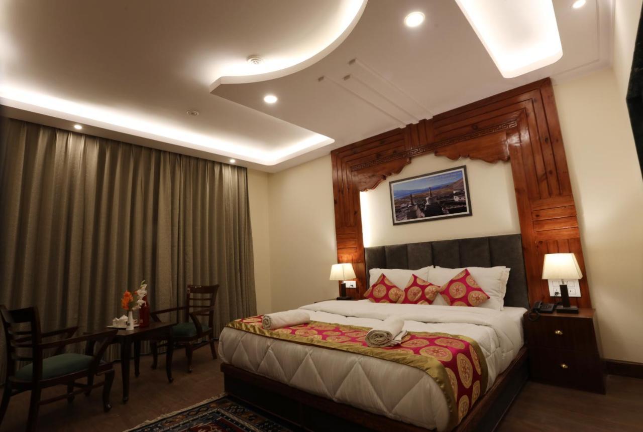 Hotel The Grand Khasdan Leh Exterior photo